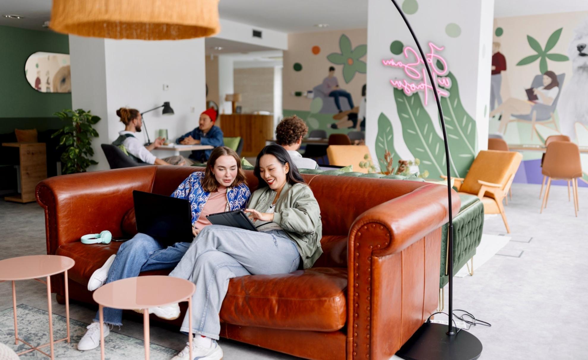 Tableau détaillé montrant différentes catégories de dépenses mensuelles